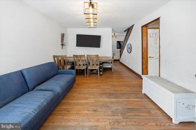 2414 CHURCH RD, Cinnaminson, NJ 08077