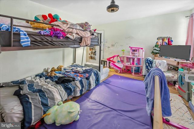 2414 CHURCH RD, Cinnaminson, NJ 08077