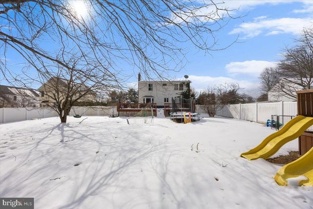 2414 CHURCH RD, Cinnaminson, NJ 08077