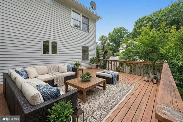 2414 CHURCH RD, Cinnaminson, NJ 08077