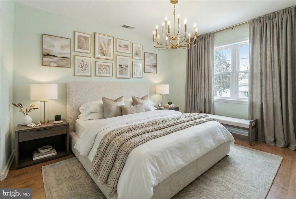 2414 CHURCH RD, Cinnaminson, NJ 08077