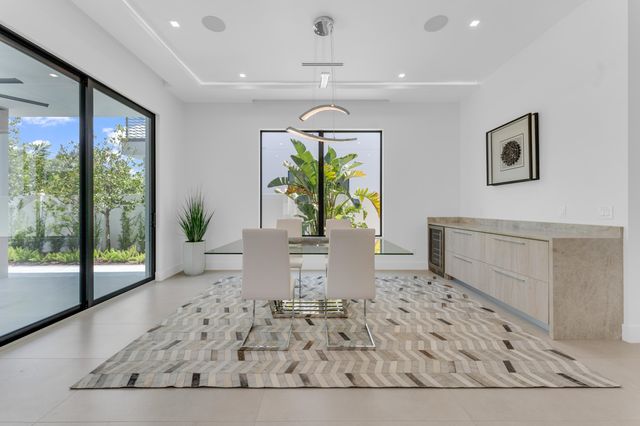 235 NE 11th Street, Delray Beach, FL 33444