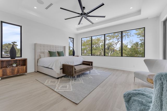 235 NE 11th Street, Delray Beach, FL 33444