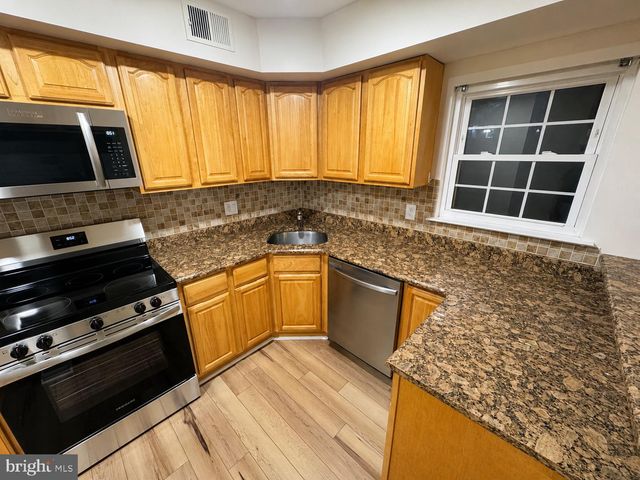 1701 BENNETT PL, Southampton, PA 18966