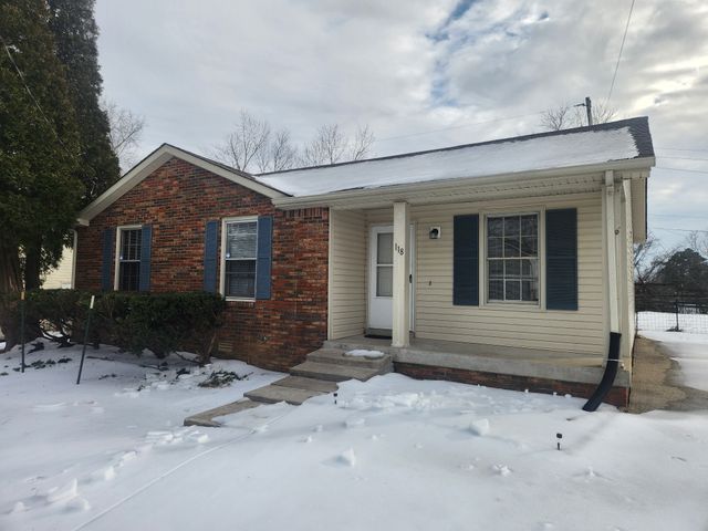 118 Cunningham Pl, Clarksville, TN 37042