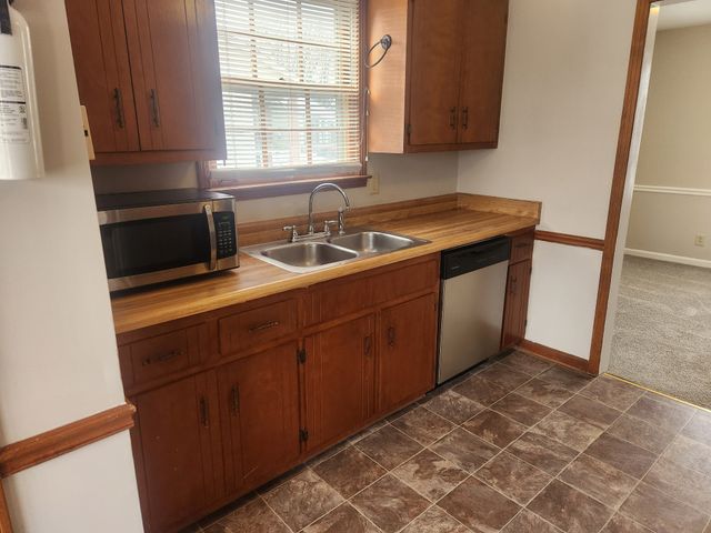 118 Cunningham Pl, Clarksville, TN 37042