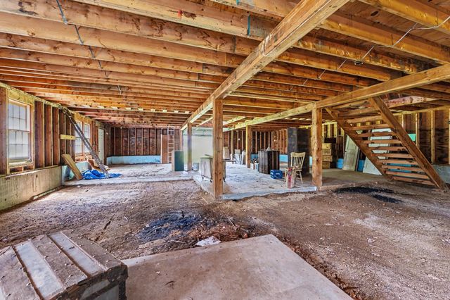 540 Mountain Road, Concord, NH 03301