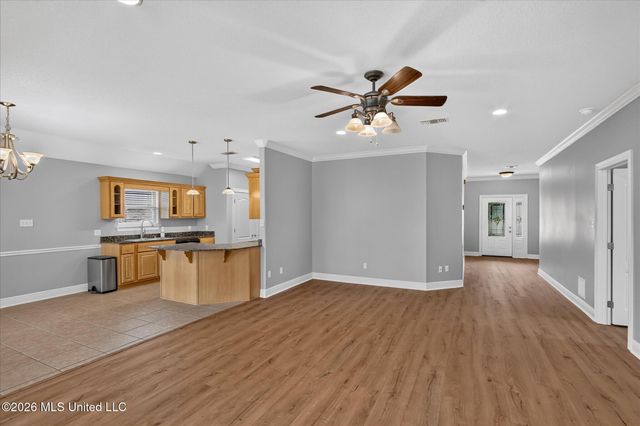 9827 Kalae Street, Diamondhead, MS 39525
