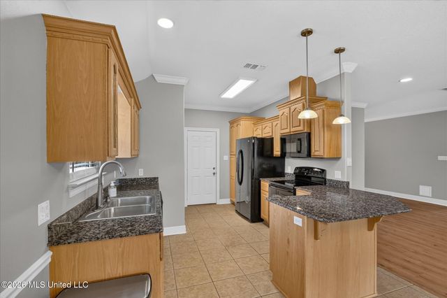 9827 Kalae Street, Diamondhead, MS 39525