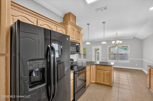 9827 Kalae Street, Diamondhead, MS 39525