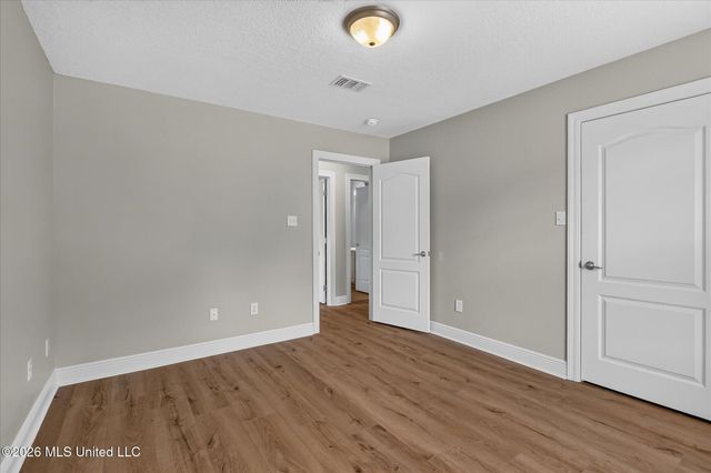 9827 Kalae Street, Diamondhead, MS 39525