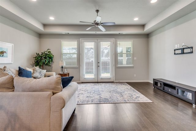 5857 Coleman Street, Westworth Village, TX 76114