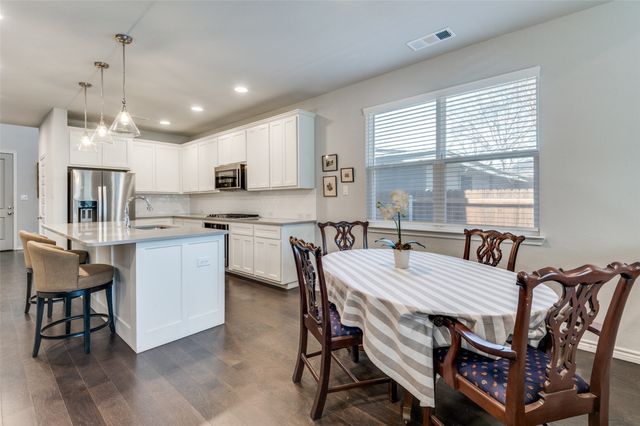 5857 Coleman Street, Westworth Village, TX 76114