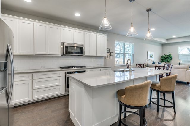 5857 Coleman Street, Westworth Village, TX 76114