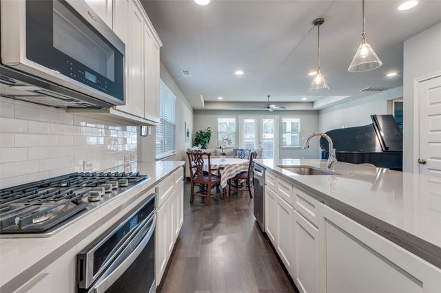 5857 Coleman Street, Westworth Village, TX 76114