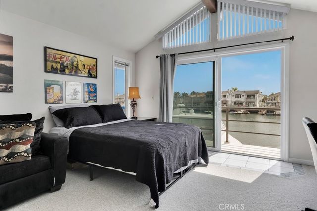 2320 Jamestown Lane, Oxnard, CA 93035