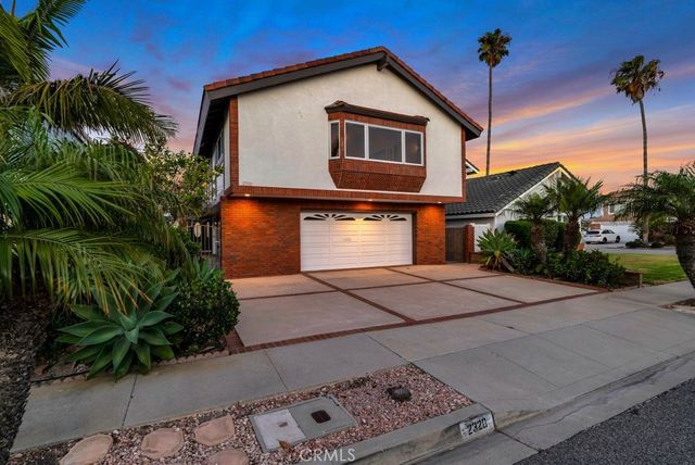 2320 Jamestown Lane, Oxnard, CA 93035