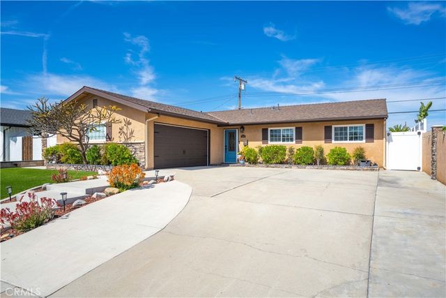 4611 Myra, Cypress, CA 90630