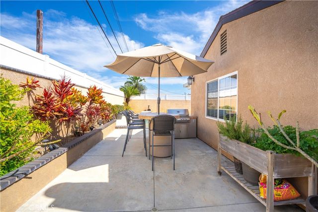 4611 Myra, Cypress, CA 90630