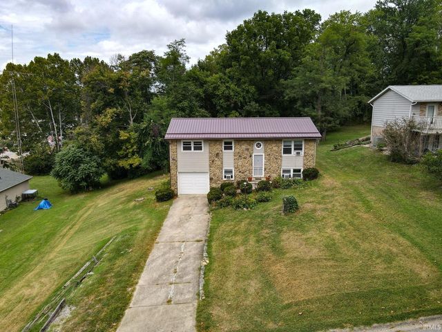 315 N Chandler Drive, Ellettsville, IN 47429