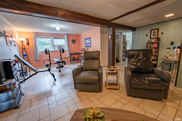 315 N Chandler Drive, Ellettsville, IN 47429