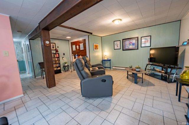315 N Chandler Drive, Ellettsville, IN 47429
