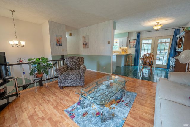 315 N Chandler Drive, Ellettsville, IN 47429