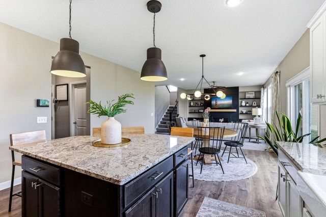 4848 Ashton Curve, Woodbury, MN 55129