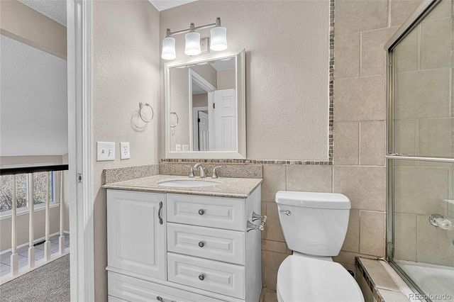 523 Chiswick Circle, Littleton, CO 80126