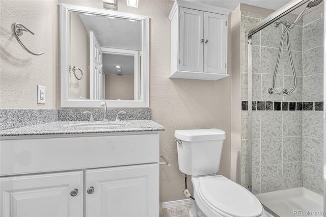 523 Chiswick Circle, Littleton, CO 80126