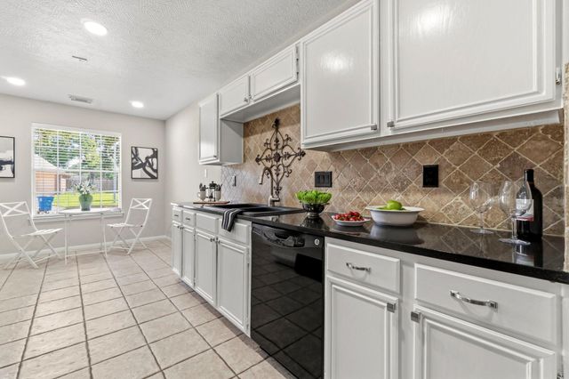 19727 Waverly Park Lane, Spring, TX 77379