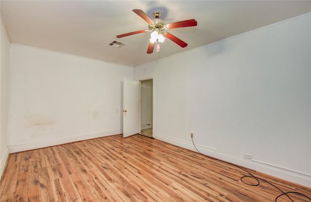 5007 Edfield Street, Houston, TX 77033