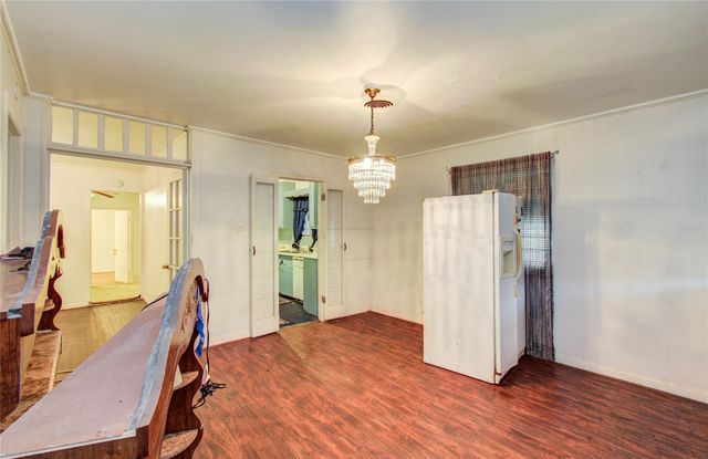 5007 Edfield Street, Houston, TX 77033