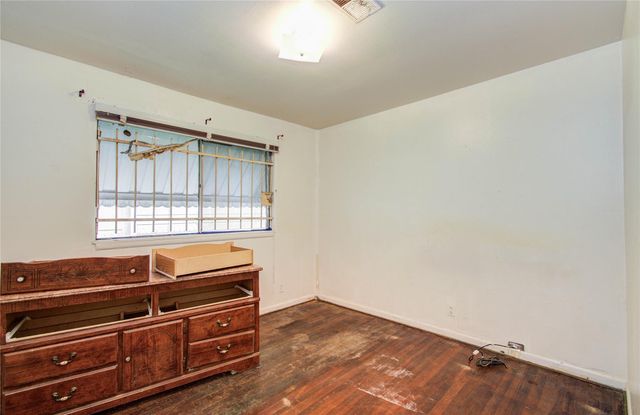 5007 Edfield Street, Houston, TX 77033