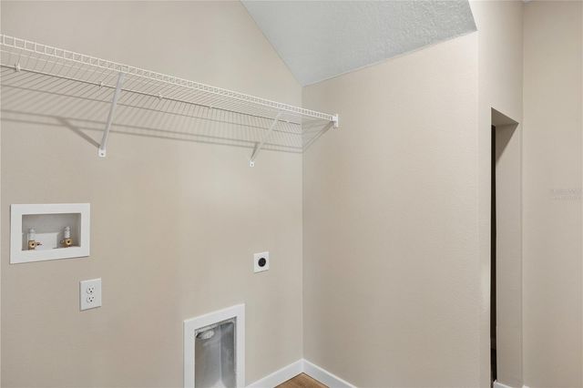 90 SPRINGWOOD DRIVE, Palm Coast, FL 32137