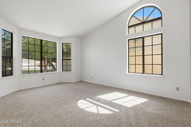 1531 W SHERRI Drive, Gilbert, AZ 85233