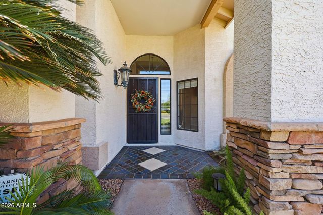 1531 W SHERRI Drive, Gilbert, AZ 85233