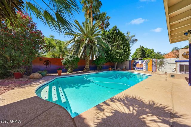 1531 W SHERRI Drive, Gilbert, AZ 85233