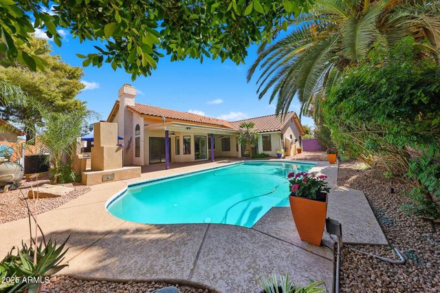 1531 W SHERRI Drive, Gilbert, AZ 85233