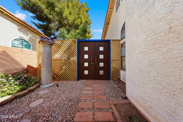 1531 W SHERRI Drive, Gilbert, AZ 85233