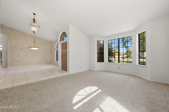 1531 W SHERRI Drive, Gilbert, AZ 85233