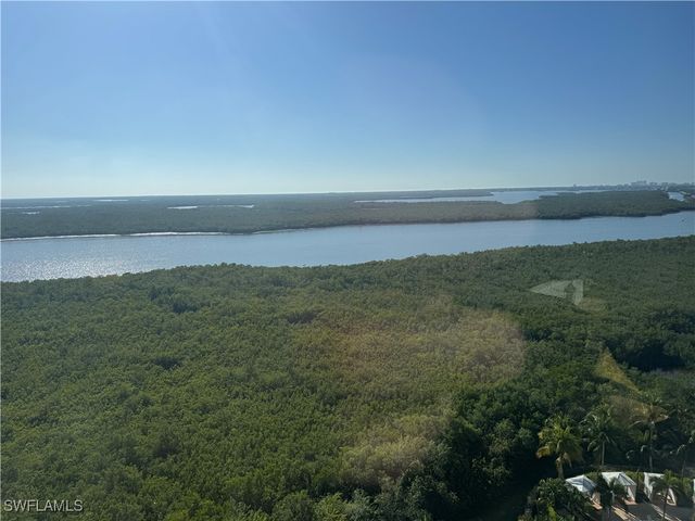 1050 Borghese LN 1404, Naples, FL 34114
