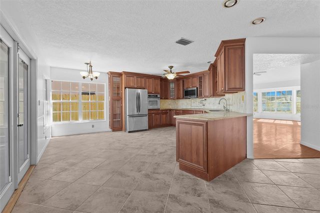 23240 FULLERTON AVENUE, Punta Gorda, FL 33980