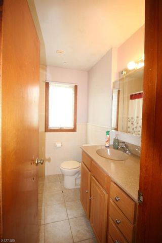 248 W Prescott Ave, Edison Twp., NJ 08820