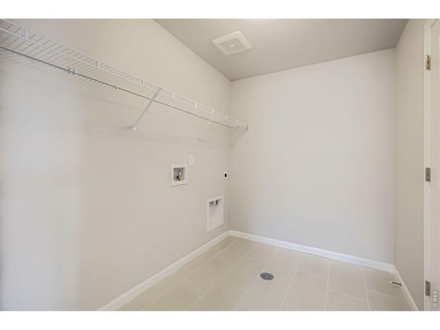 2442 HEYWORTH Ln, Fort Collins, CO 80524