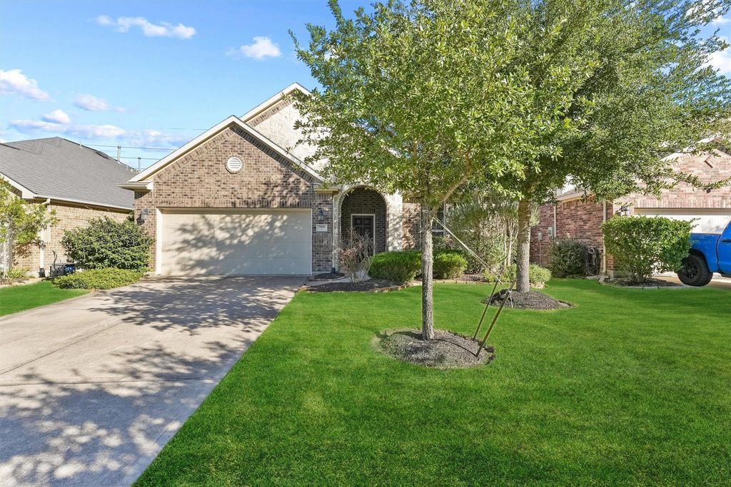 3841 Enchanted Timbers Lane, Spring, TX 77386