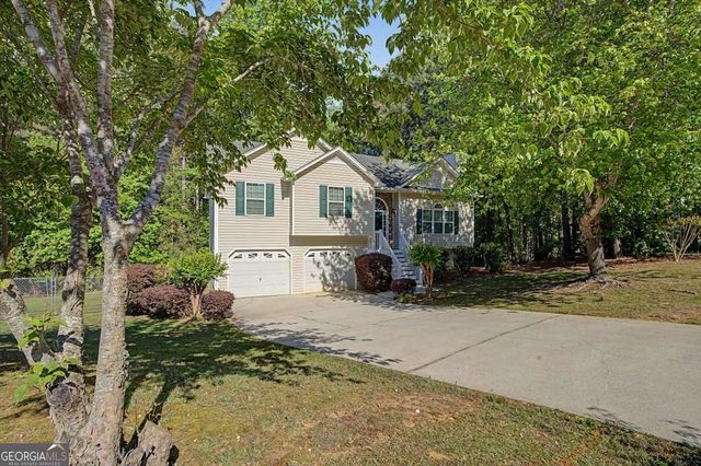 68 Leann Trace, Dallas, GA 30132