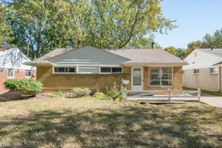 27720 Barrington Street, Madison Heights, MI 48071