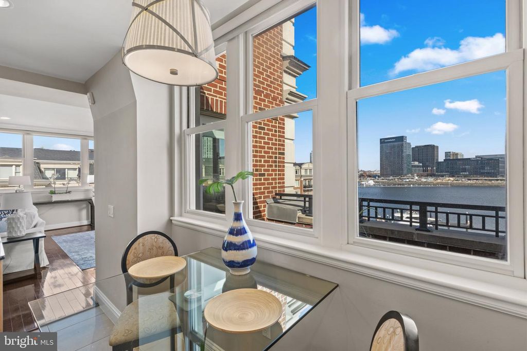 Image 12 of property listing at 801 KEY HWY #P-62, Baltimore, MD 21230