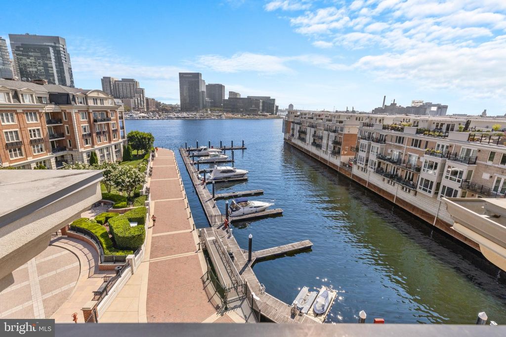 Image 39 of property listing at 801 KEY HWY #P-62, Baltimore, MD 21230